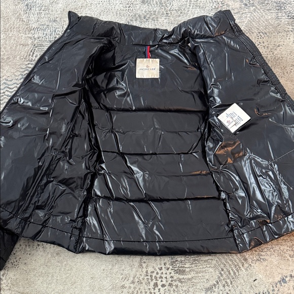 Moncler Womens Black Puffer Coat - Picture 4 of 6